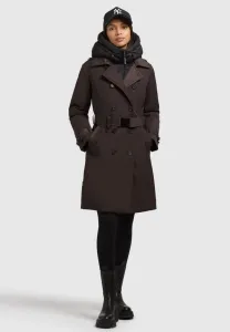 Тренчкот гора Khujo, Moody Plum