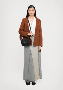 Сумка кросс-боди Love Moschino BUCKLED UP, Black