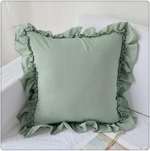 DUYHBAWRS Декоративная наволочка Lumabr с кружевом и рюшами Gray