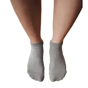 Носки Be Lenka Essentials Barefoot short, серый