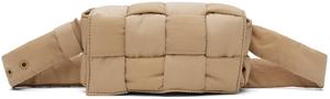 Бежевая стеганая мини-сумка Cassette Bottega Veneta