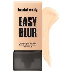 Тональная основа Easy Blur Natural Airbrush Foundation с ниацинамидом HUDA BEAUTY, 1 oz /30 mL, Vanilla 120B