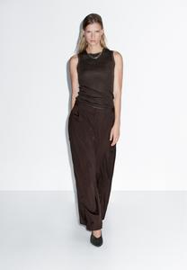 Футболка Massimo Dutti SLEEVELESS WITH DOUBLE PIPING, Mottled Dark Brown