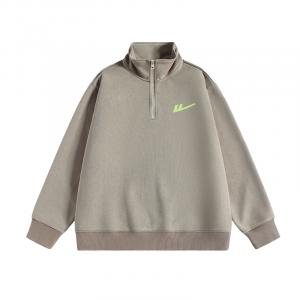 Свитшот мужской с воротником стойкой умеренно приталенный WARRIOR, бежевый coffee