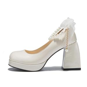 Medd Женские туфли на платформе с массивным каблуком экрю, цвет Ecru