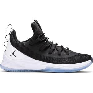 Кроссовки Nike Jordan Ultra Fly 2 Low, черный/белый