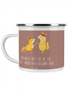 Эмалированная кружка для кемпинга Приключения в честь помолвки с... пастельно-коричневого цвета Mr. & Mrs. Panda