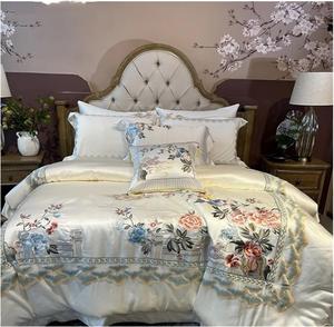 YUSIWOAL Комплект постельного белья из жаккарда и египетского хлопка с вышивкой пионов One Color