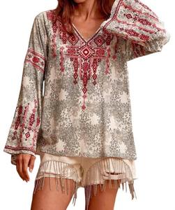 Блузка с вышивкой «Life With You» в сером/пурпурном цвете ANDREE BY UNIT