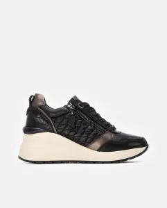 Женские кожаные туфли на высокой резиновой танкетке Carmela, черный