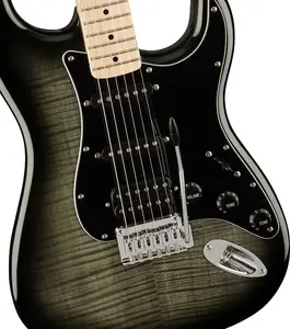 Squier Affinity Series Stratocaster FMT HSS, гриф из клена, черный накладка, черно-янтарный градиент