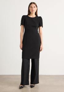 Платье из джерси RUCHED PUFF SLEEVES - Shift dress DKNY, черный