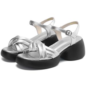 Сандалии с одним ремешком D FUSE SCANDINAVIA, женские, серебристые D:FUSE SCANDINAVIA, Silver