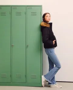 Женская короткая стеганая куртка с мехом Green Coast, черный