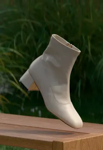 Классические ботильоны Anna Field, Beige