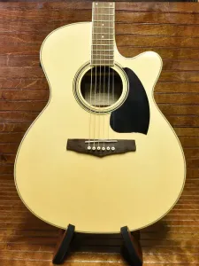 IBANEZ PC15ECENT КОНЦЕРТНАЯ ГИТАРА NATURAL