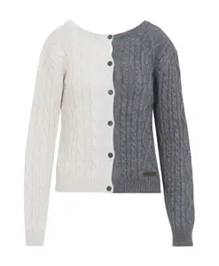 Серый пуловер AW25, стильный дизайн Moschino, серый