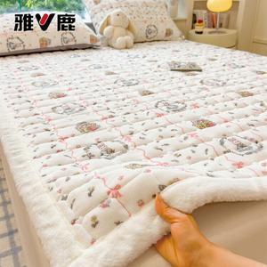 Yalu Наматрасник 180х200 см из велюра, 3 предмета (матрасник + 2 наволочки), цвет Secret Garden