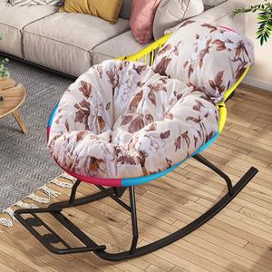 Fantasy Кресло-качалка из ротанга в индустриальном стиле с коричневой цветочной подушкой, цвет
