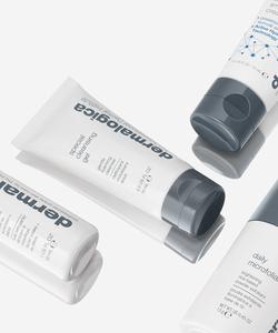 Откройте для себя набор для здоровой кожи (пробная версия отшелушивающей энзимной очищающей пудры).