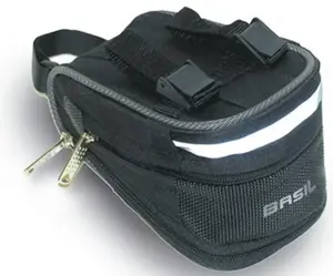 Седельная сумка Basil "Mada", черный