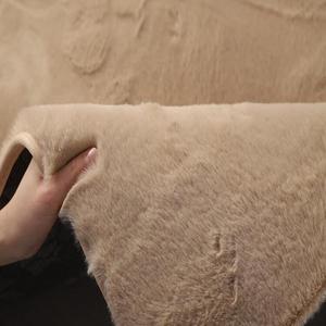Budis Ковер 160х230 см для спальни/гостиной из искусственного меха кролика, утепленный, длинноворсный, бежевый
