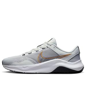 Кроссовки legend essential 3 next nature 'photon dust gold' Nike, мультиколор