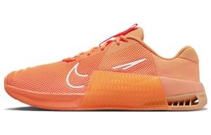 Кроссовки Nike Metcon 9 Мужчины, Атомный апельсин/Ледяной персик/Персиково-кремовый/Белый