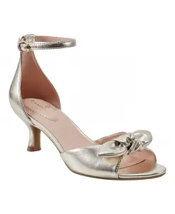 Женские босоножки Andora Bow на низком каблуке Bandolino, золотой