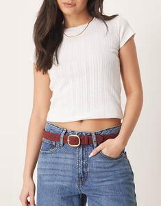 Ремень для джинсов из искусственной замши с квадратной пряжкой на талии и бедрах ASOS DESIGN бордового цвета