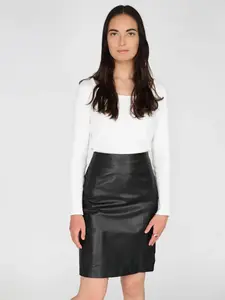 Кожаная юбка JCC "3102227", черный
