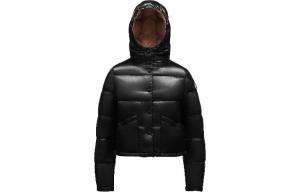 Пуховик женский черный Moncler