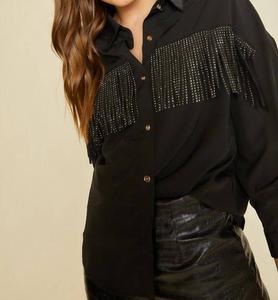 Блузка с бахромой и стразами в черном цвете AnnieWear
