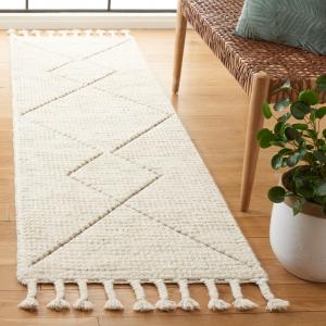 Ковер-дорожка SAFAVIEH, 69 x 244 см, Casablanca Collection, Beige, переходный дизайн, идеально для помещений с высокой проходимостью: прихожая, ванная и кухня (CSB466B-28)