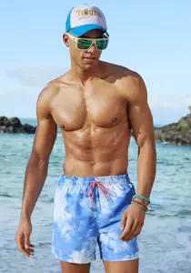 Пляжные шорты для плавания "Мат" с модным принтом в виде батика Venice Beach, белый