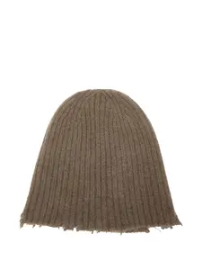 Шапка бини с бахромой и ребристой отделкой Uma Wang, нейтральный