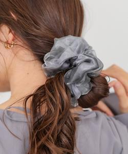 Резинка для волос из органзы и атласа