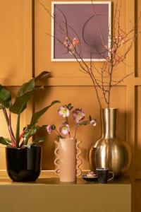 Металлическая ваза Mica Decorations, золотой