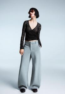 Блуза Bershka LONG SLEEVE, Black