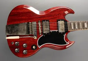 Gibson Custom Shop 1964 SG Standard Reissue с Maestro Vibrola - VOS Cherry Red