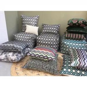 Декоративная подушка Vigo с ромбическим узором, наволочка с наполнителем, 1 штука H.O.C.K., Grün + bedruckt