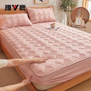 Yalu Простыня на резинке 200х220 см, утолщенная стеганая, клетка, цвет Dou Sha Fen