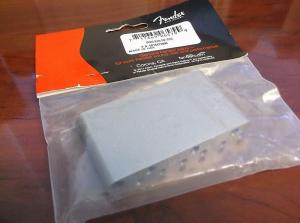 Подлинный мостовой блок Fender для винтажных переизданных гитар США, 001-9473-049