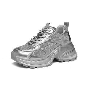Golden Silk Rabbit Серебряные женские кроссовки на платформе с амортизацией противоскользящие износостойкие, цвет Silver