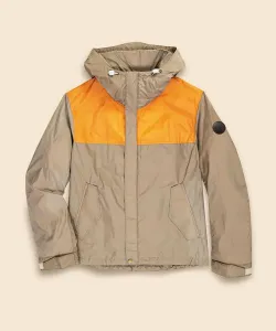 Нейлоновая водоотталкивающая ветровка