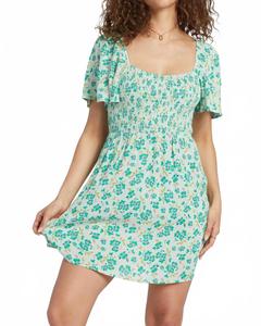 Сладкое платье в нежном мятном цвете Billabong