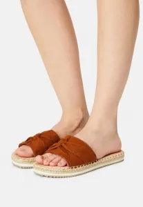 Мулы Bullboxer, Cognac