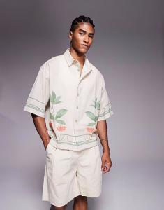 Рубашка свободного кроя с принтом кремового цвета Asos Design