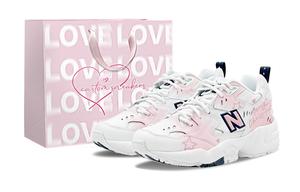 NB 608 V1 Romantic Treatment, Starlight Dream, Girlish Heart, винтажный кэжуал, универсальный комфорт New Balance, белый/розовый