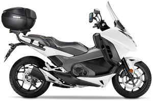 Крепление для верхнего кофра SHAD top master